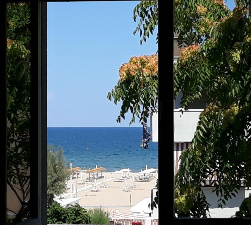 La Casa Al Mare Appartement Rimini Buitenkant foto